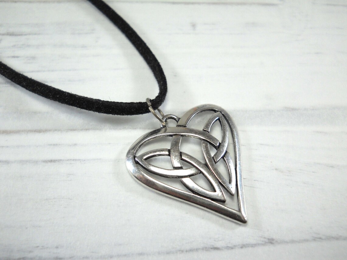 Celtic Knot Heart Pendant Necklace Celtic Jewelry Celtic Etsy