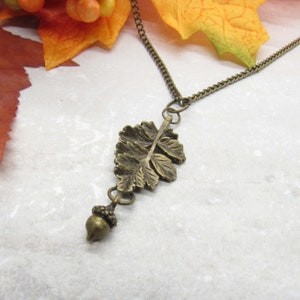 Autumn Leaf Acorn Pendant, Fall Leaf Necklace, Men&#39;s Necklace, Women&#39;s Necklace, Acorn Leaf Necklace, Nature Jewelry, Fall Necklace