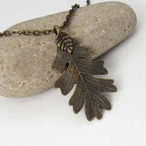Dark Antique Bronze Oak Leaf Pendant, Autumn Leaf Necklace, Men&#39;s Necklace, Women&#39;s Necklace, Nature Leaf Necklace, Seasonal Jewelry