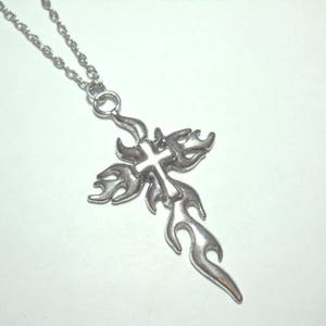 Antique Silver Cross Pendant, Antique Silver Tone, Men&#39;s Necklace, Women&#39;s Necklace, Antique Silver Tone Chain, Leather Cord