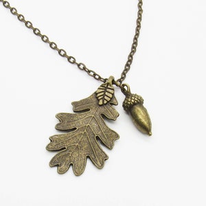 Antique Bronze Oak Leaf with Acorn Pendant, Autumn Leaf Necklace, Men&#39;s Necklace, Women&#39;s Necklace, Nature Leaf Necklace, Seasonal Jewelry