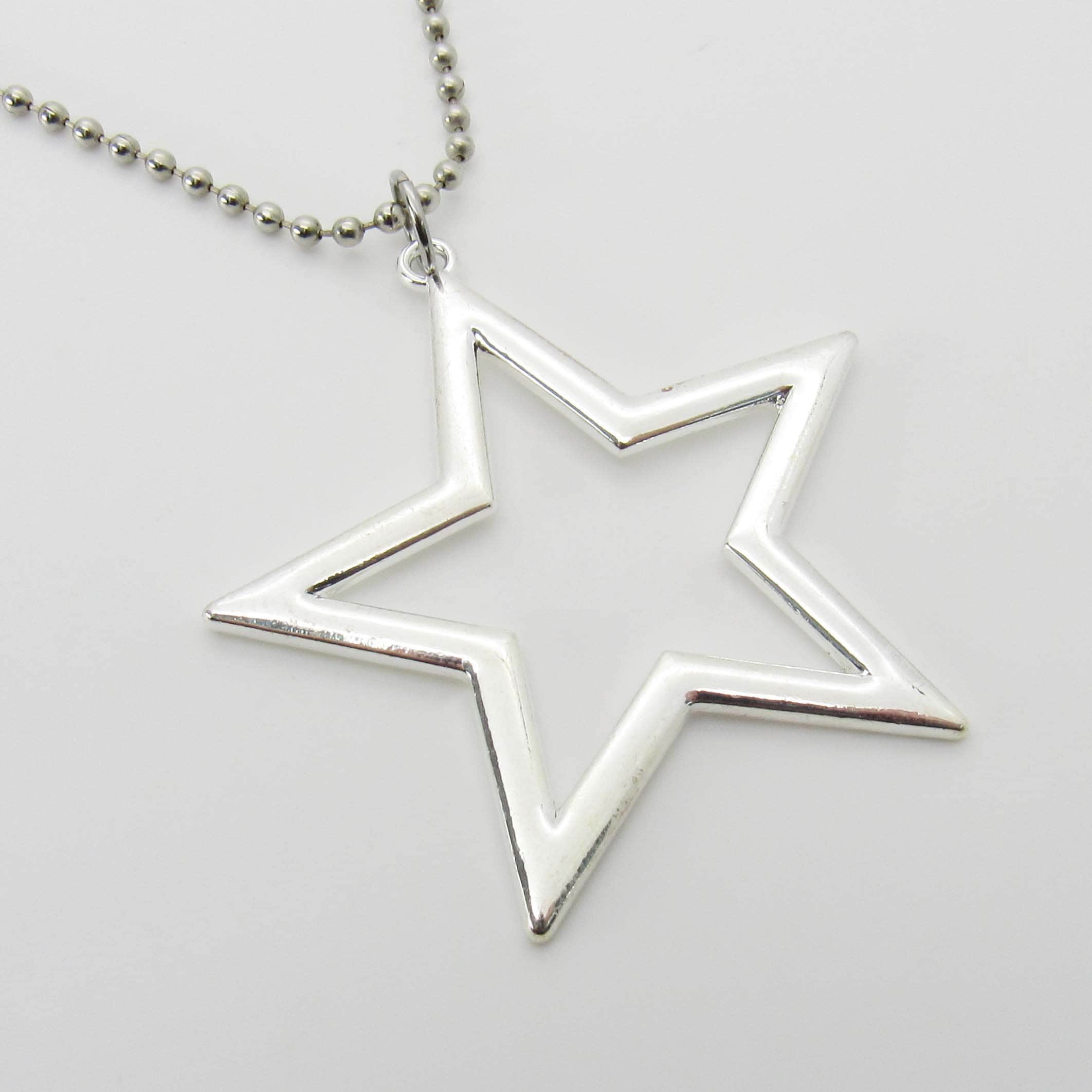 Large star cheap pendant necklace