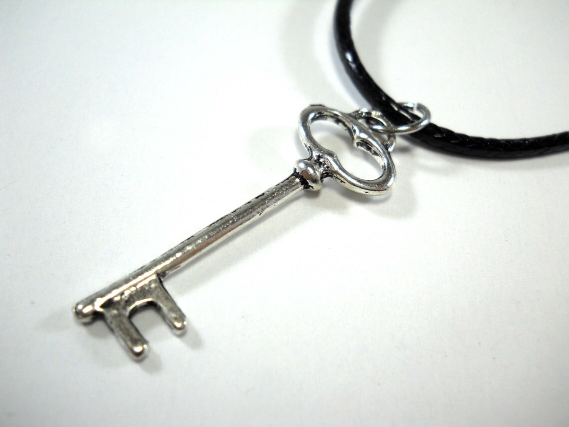 Vintage Style Antique Silver Key Pendant Antique Silver Tone | Etsy