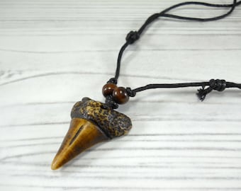 Resin Shark Tooth Necklace, Adjustable Corded Necklace with Wood Beads, Men's Necklace, Shark Tooth Pendant, Woman's Necklace