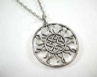 Round Celtic Knot Pendant Necklace, Round Celtic Knot Jewelry, Celtic Knot Necklace, Celtic Knot Pendant, Necklace for Women, Woman Necklace