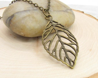 Antique Bronze Tone Leaf Pendant Necklace, Leaf Charm Necklace, Nature Necklace, Gift for Women, Women's Necklace, Men's Necklace