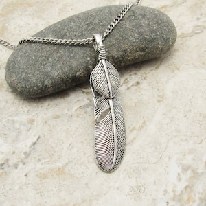 Antique Silver Tone Feather Pendant, Feather Necklace, Nature Necklace, Tribal Necklace, Men&#39;s Necklace, Gift for Men, Women&#39;s Necklace