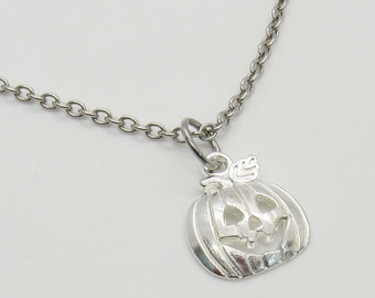 Silver Tone Halloween Pumpkin Charm Pendant Necklace, Halloween Jewelry, Pumpkin Pendant Necklace, Women's Necklace, Men's Necklace