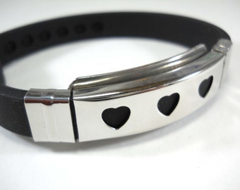 Black Silicone Adjustable Length Bracelet with 304 Stainless Steel Heart Design Detail, Men's Bracelet, Women's Bracelet, Women's Jewelry