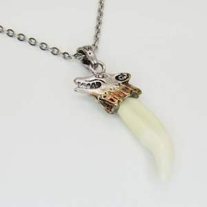 Collier avec pendentif dent tête de loup, pendentif dent canine de loup, collier pour homme, collier tribal dent de loup, cadeau pour homme, collier pour femme