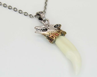 Wolf Head Tooth Pendant Necklace, Wolf Canine Tooth Pendant, Men's Necklace, Wolf Tooth Tribal Necklace, Gift for Men, Women's Necklace
