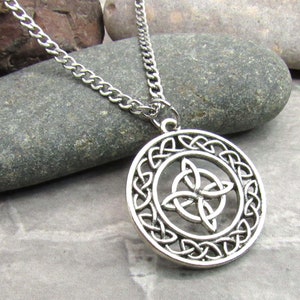 Round Celtic Knot With Border Design Pendant Necklace, Round Celtic Knot Jewelry, Celtic Knot Necklace, Necklace for Women, Woman Necklace