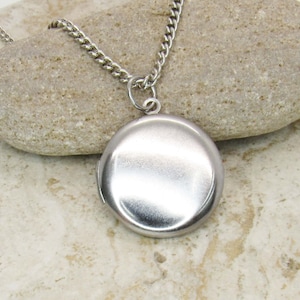 Round Photo Locket, Stainless Steel Round Locket, Woman's Necklace, Women's Jewelry, Silver Plated Hinged Lid Round Locket, Keepsake Locket