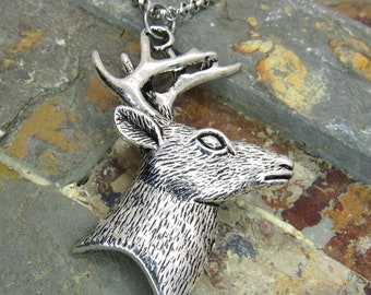 Deer Head Pendant, Antique Silver Tone, Men's Necklace, Women's Necklace, Antique Silver Tone Alloy Chain