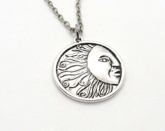 Sun Face Pendant Necklace, Celestial Pendant, Sun Face Jewelry, Celestial Sun Necklace, Sun Pendant, Men's Necklace, Woman's Necklace