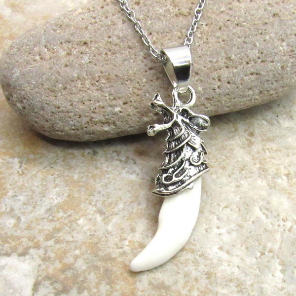 Small Wolf Head Natural Color Tooth Charm Pendant Necklace, Men's Jewelry, Wolf Necklace, Animal Necklace, Men's Necklace, Women's Necklace