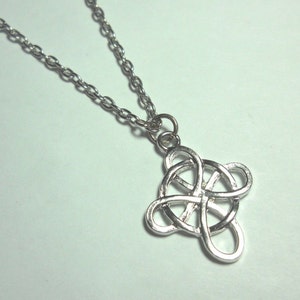 Antique Silver Celtic Knot Cross Pendant Necklace, Celtic Cross Jewelry, Celtic Knot Pendant, Trinity Knot, Men&#39;s Necklace, Woman&#39;s Necklace