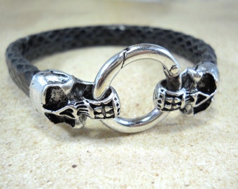 Faux Leather Black Braided Bracelet, Antique Silver Skulls and Hook Clasp, 8 3/4" Bracelet, Men's Bracelet, Gift for Men, Fashion Bracelet