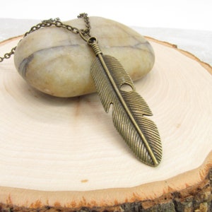Antique Bronze Feather Pendant Necklace, Nature Jewelry, Bird Feather Pendant, Men&#39;s Necklace, Women&#39;s Necklace, Antique Bronze Tone Chain