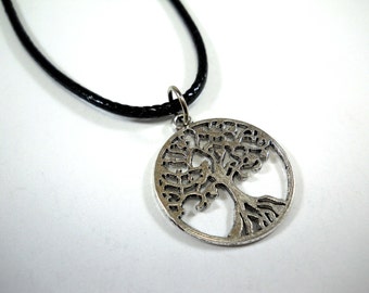 Tree Of Life Pendant Necklace, Family Tree Pendant, Tree Of Life Charm, Nature Necklace, Gift for Women, Women's Necklace, Men's Necklace
