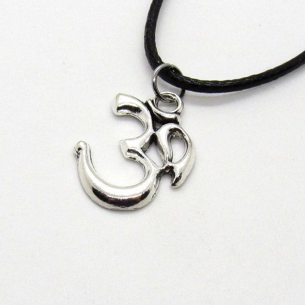 Om Symbol Meditation Pendant Necklace, Antique Silver Tone, Men's Necklace, Sacred Mantra in Hinduism, Symbol of AUM, Women's Necklace