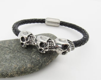 Black Braded Leather Cord Bracelet with Skull Beads, 304 Stainless Steel Magnetic Clasp, Men's Leather Bracelet, Women's Bracelet