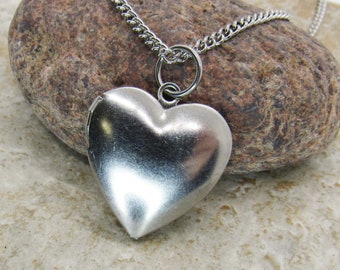 Heart Photo Locket, Stainless Steel Heart Locket, Woman's Necklace, Women's Jewelry, Silver Plated Hinged Lid Heart Locket, Keepsake Locket