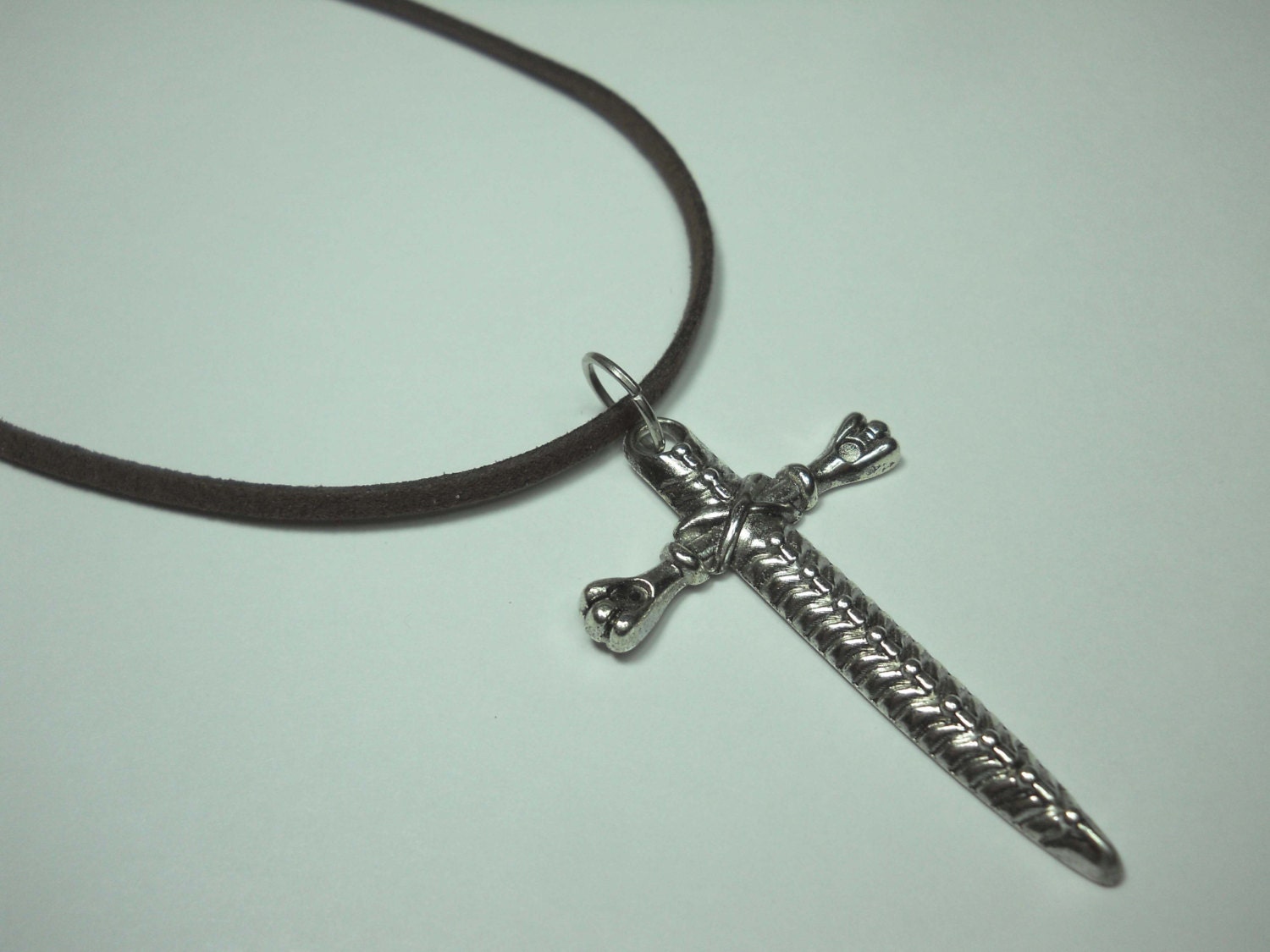 Amazon.com: Sterling Silver Wavy Blade Dagger Necklace Handmade 1 1/8 inch  (29mm) tall 18 inch R_50: Clothing, Shoes & Jewelry