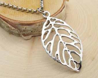 Leaf Pendant Necklace, Leaf Charm Necklace, Woman's Necklace, Nature Leaf Pendant Necklace, Gift for Women, Women's Necklace, Men's Necklace