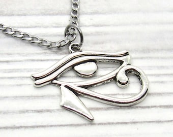 The Eye of Horus Pendant Necklace, Antique Silver Tone, Men's Necklace, Ancient Egyptian Symbol of Protection Charm, Women's Necklace