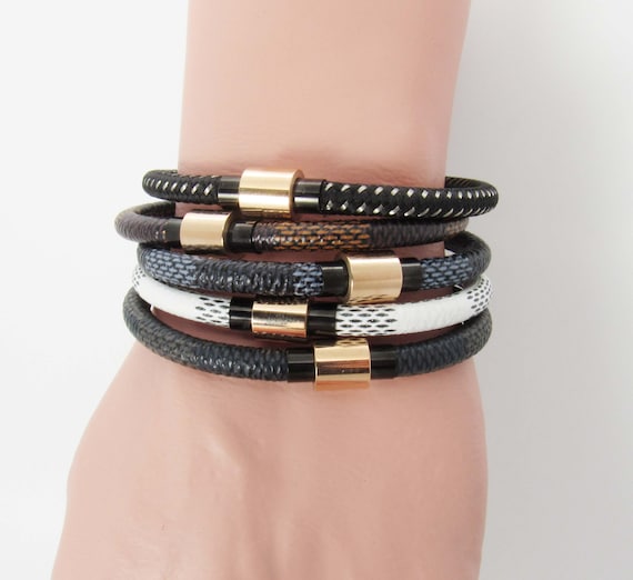 Poly cord bracelet outlet