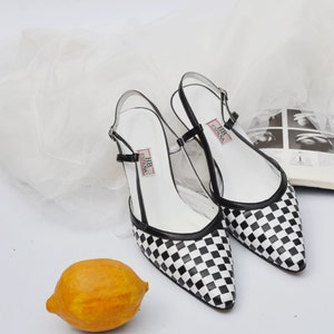 vintage Y2K Noir / Blanc à carreaux Chaussures pointues à bride arrière image 9