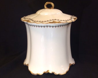 Hand Painted Haviland & Co Biscuit Barrel Jar, Schleiger 520 Pattern, 24 Karat Gold Trim, Limoges, France, C. 1895 - 1910