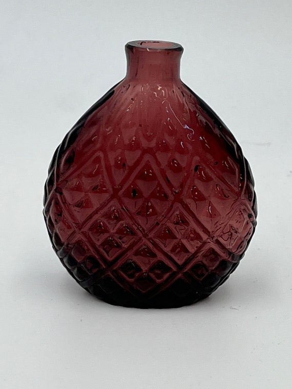 Perfume Bottle, Amethyst, Blown Glass, Diamond Pa… - image 5
