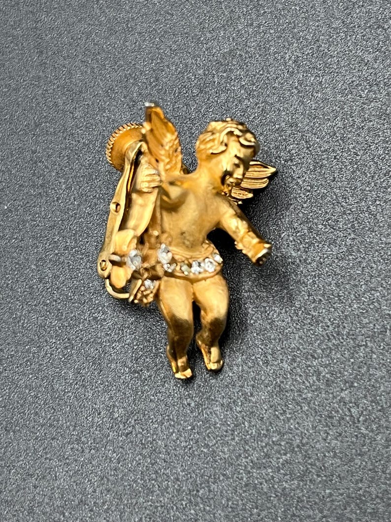 Signed Coro Gold Tone and Stars with Multiple Rhinestones on Winged Cherub Angel Clip on Earrings c. 1950 image 9