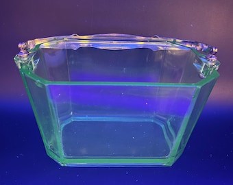 Heisey & Co. "Moongleam" Green Uranium Depression Glass Octagonal Ice Bucket with Hand Hammered Handle, c. 1930s