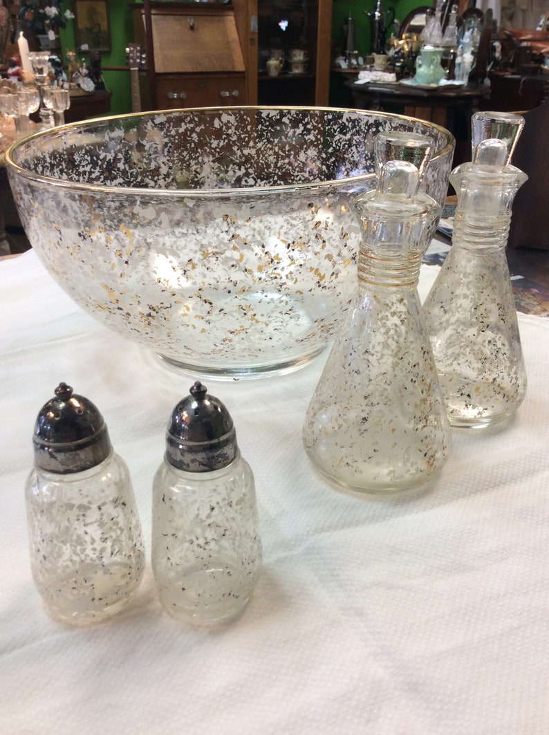 PA USA 1950/'s 2 Cruets Salt /& Pepper Salad Set With Bowl Hazel Atlas Glass Co