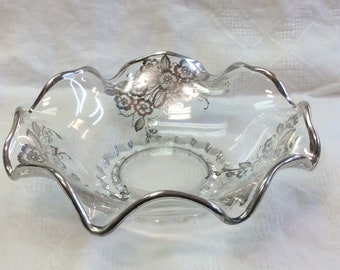 Ruffled Floral Sterling Silver Overlay on Glass Serving/Candy/Trinket Dish 1950-60's
