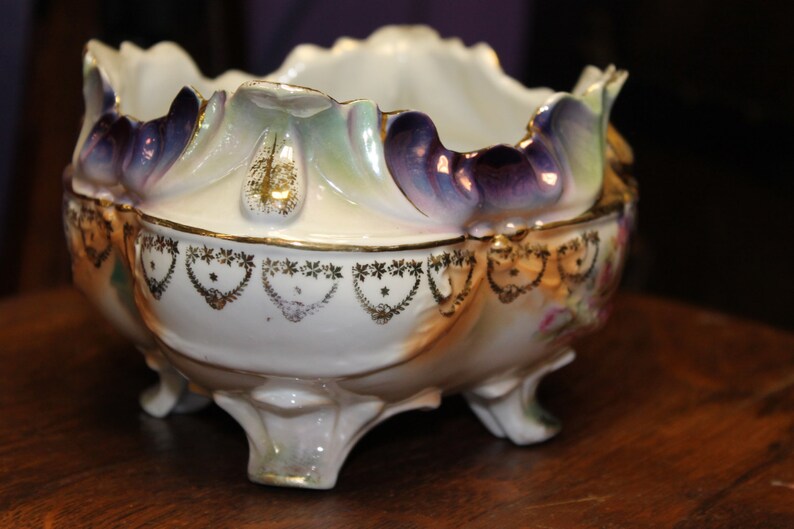 Circa 1900 German Transfer 14K Gold Footed Server Dish Porcelain