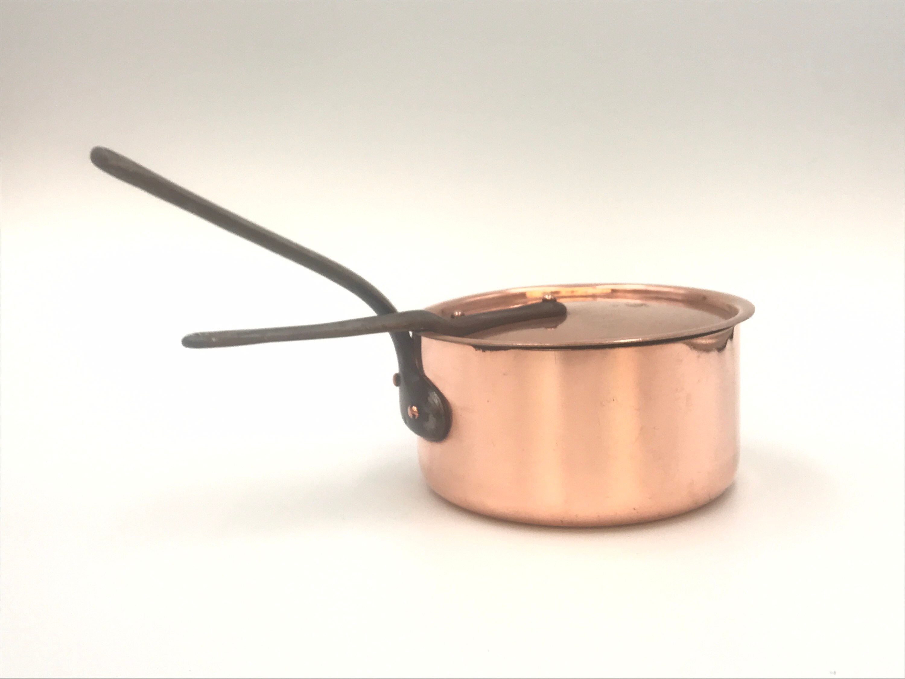 Matfer (374024) 9 1/2 Copper Saute Pan Brazier Without Lid