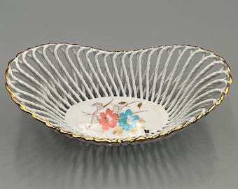 Porcelain Open Weave/Braided Basket/Dish, Floral Apulum Fine Porcelain, 18k Gold, Romania, c. 1970s