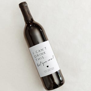 Etiquette de vin faire-part de grossesse - étiquette de vin personnalisée pour bébé, cadeau vin personnalisé, faire-part de bébé grand-parent champagne BW101