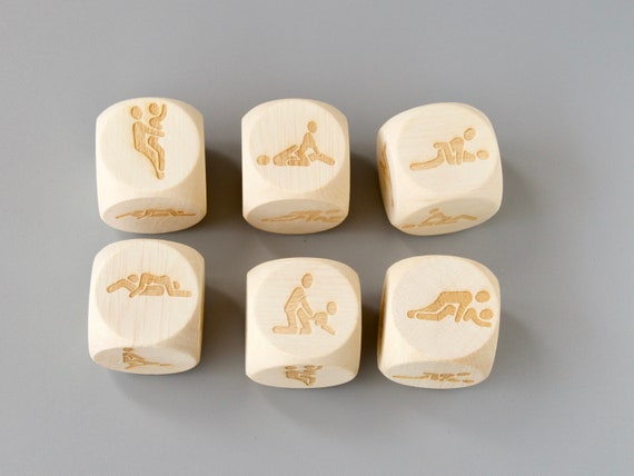 Erotische sexuelle Wrfel, Wrfel mit Haltungen, erotische Wrfel, Wrfel,  Geschenk, Sex, handgefertigt, Erotik, Spiel fr Paare, Holzwrfel, Sexshop,  - Etsy.de
