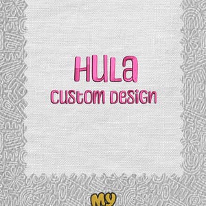 Op de afbeelding: Een witte stof met een grijze patroonrand en een centraal wit vierkant. De tekst "HULA CUSTOM DESIGN" is roze. Het logo "My Mood" is geel en zwart.