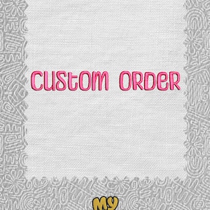 Puede incluir: Tela blanca con las palabras "CUSTOM ORDER" en rosa, rodeada por un borde gris estampado. La esquina inferior derecha presenta un logotipo amarillo y rosa que dice "My Mood".