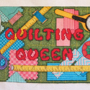 Quilting Queen - Cross Stitch pattern - download printable digital pattern