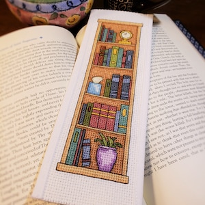 Cross Stitch Bookmark - Bookcase - DIY Cross Stitch - DIY Project - Digital Download- Printable Pattern - Books - for Readers