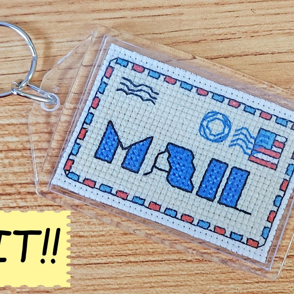 Mail Envelope Keychain Cross Stitch Kit - fournitures incluses - prêt à poster