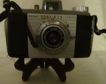Cámara Fotográfica Vintage Kodak Pony I I Estuche De Piel