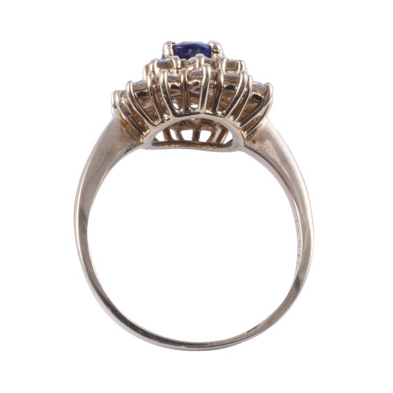 Oval Sapphire Ring - image 4